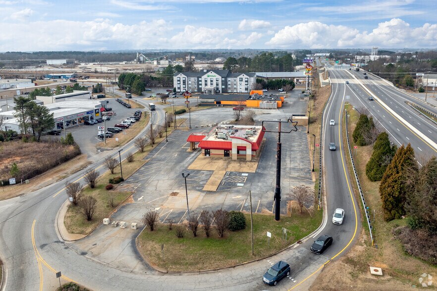 More Photos Of 100 Simuel Rd, Spartanburg Restaurant For Sale