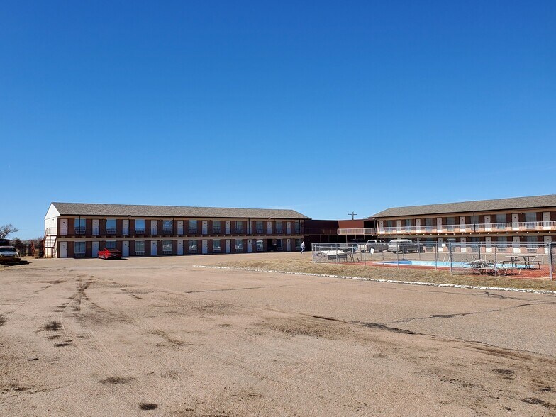 More Photos Of 15225 US-385, Julesburg Hotel For Sale
