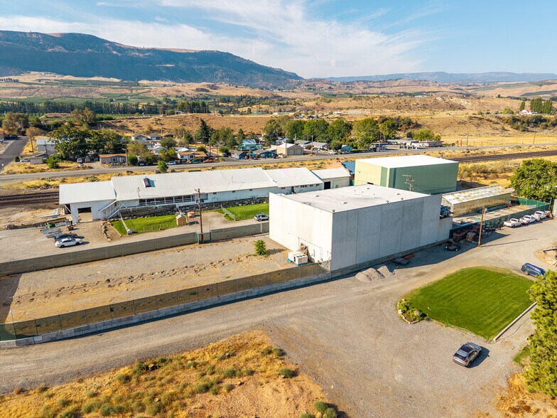 More Photos Of 623 Goose Rock Ln, Malaga Industrial For Sale