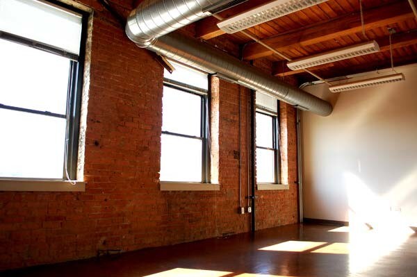 More Photos Of 700 N Sacramento Blvd, Chicago Loft Creative Space For Lease