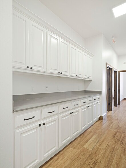 More Photos Of 1111 Magnolia Ct, Moore Unknown For Lease