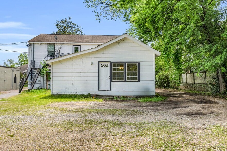 More Photos Of 817 College St, Columbus Multifamily For Sale