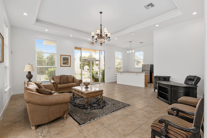 More Photos Of 1585 NW 29th Rd, Gainesville Apartments For Sale