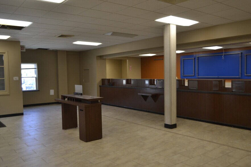 More Photos Of 1366 E Main St, Shrub Oak Unknown For Lease