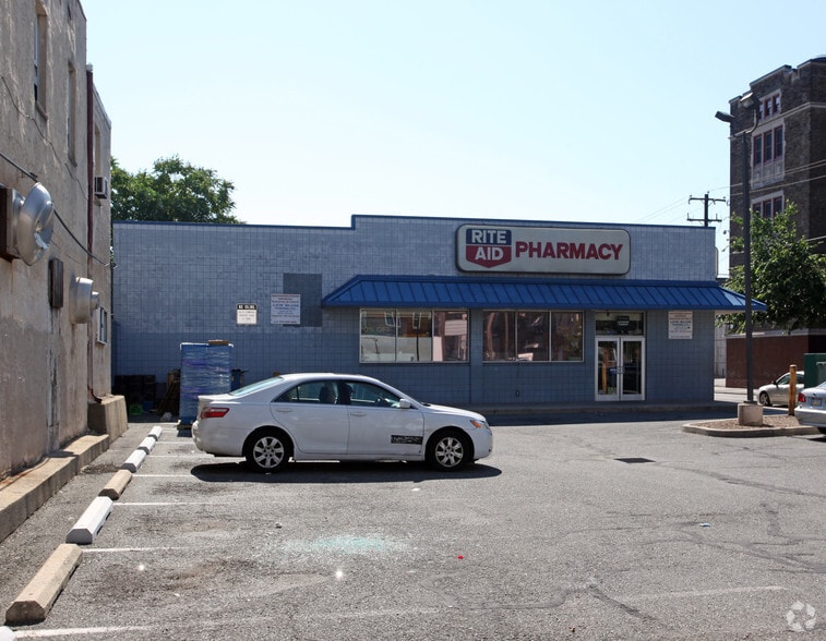More Photos Of 1443-1449 S 7th St, Philadelphia Drugstore For Lease