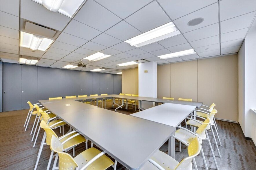 More Photos Of 125 Maiden Ln, New York Medical For Sale