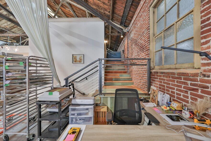 More Photos Of 915 Northampton St, Easton General Retail For Sale