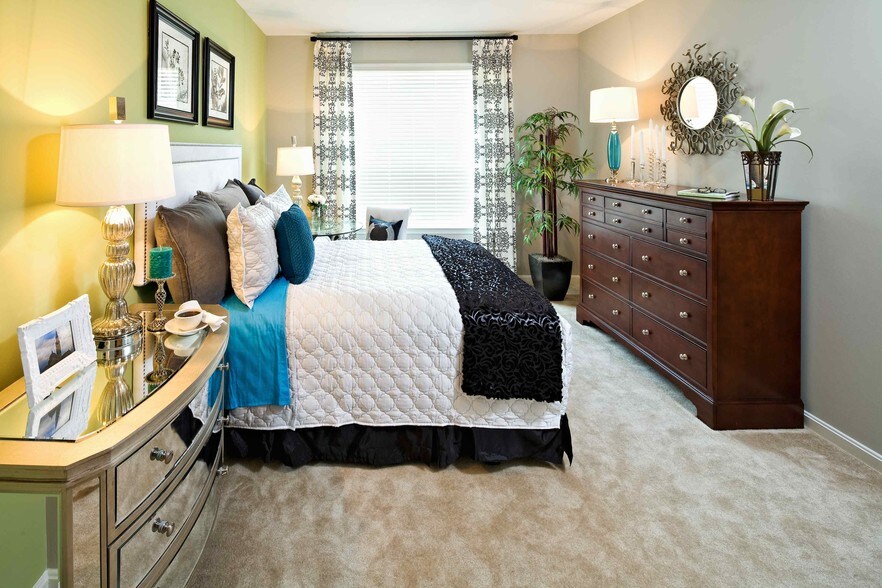 More Photos Of 2300 Washington Pl NE, Washington Apartments For Lease