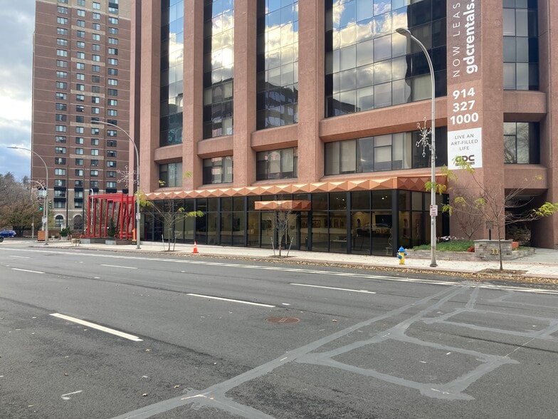More Photos Of 1 Martine Ave, White Plains Apartments For Lease