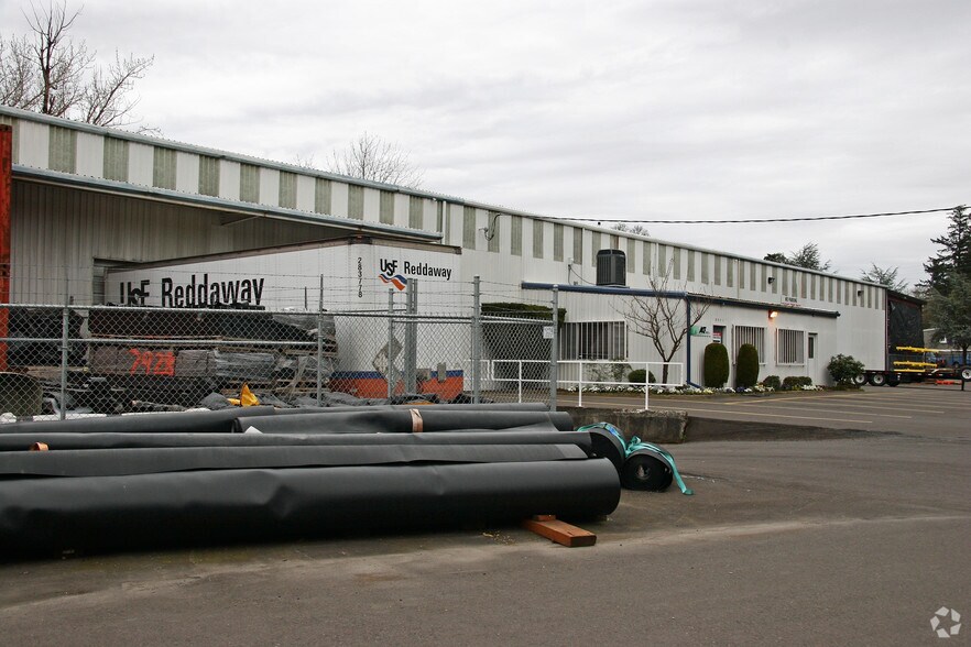 Primary Photo Of 8951 SE 76th Dr, Portland Warehouse For Lease