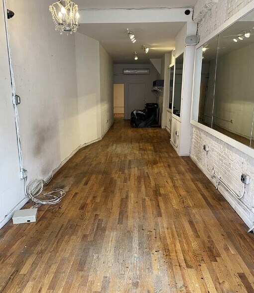 More Photos Of 42 Avenue B, New York Apartments For Lease