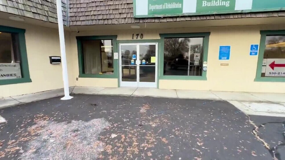 Primary Photo Of 170 Russell Ave, Susanville Medical For Lease