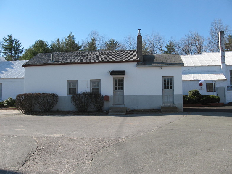 More Photos Of 54 Knox Trl, Acton Warehouse For Lease