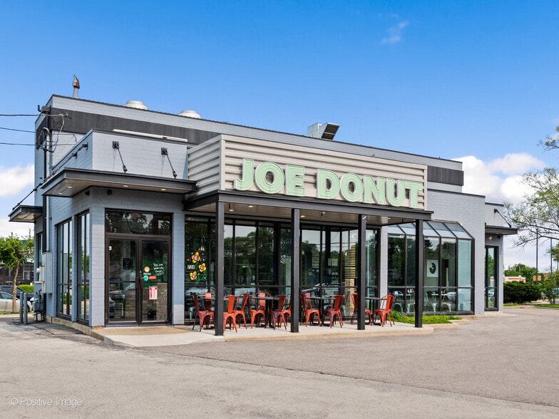 More Photos Of 720 E Rand Rd, Mount Prospect Fast Food For Sale