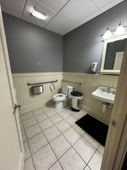 More Photos Of 700 W Randall St, Coopersville Office For Sale