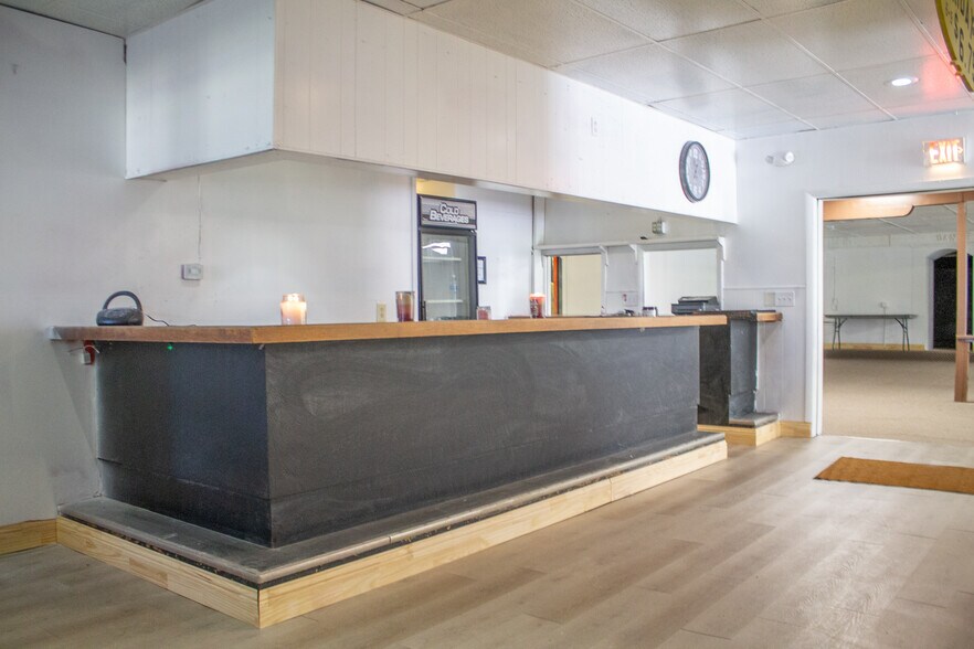 More Photos Of 2303 Mecklenburg Rd, Ithaca Sports And Entertainment For Sale