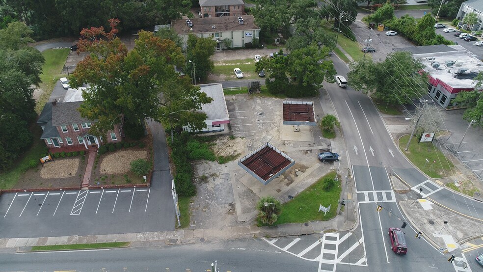 More Photos Of 1334 Thomasville Rd, Tallahassee Convenience Store For Sale
