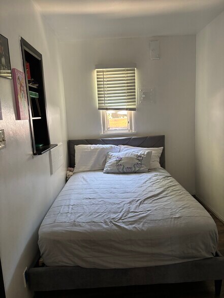 More Photos Of 5620 & 5618 Cartwright Ave, North Hollywood Apartments For Sale