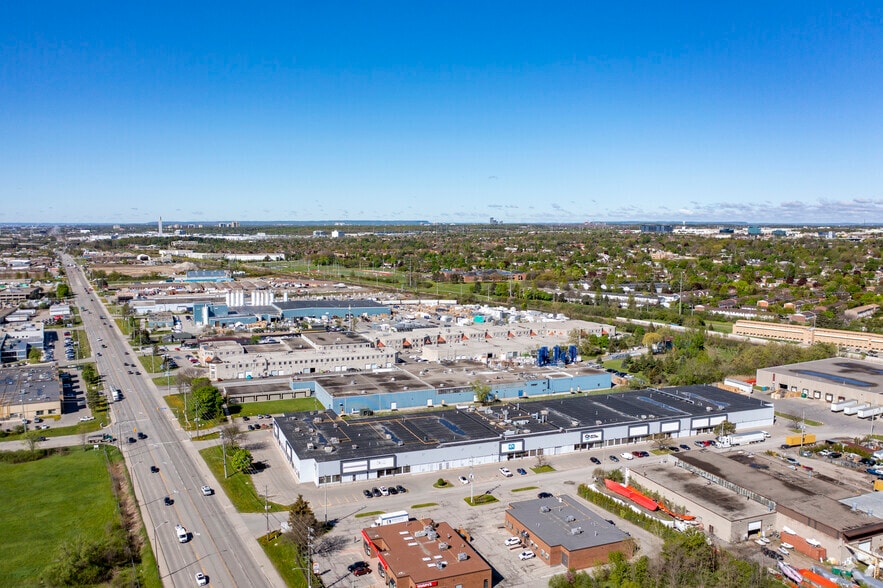 More Photos Of 2301 Royal Windsor Dr, Mississauga Warehouse For Lease