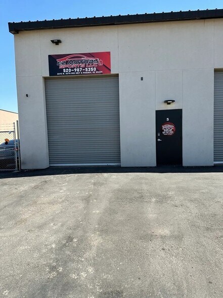 More Photos Of 2643 N 36 Ave, Phoenix Warehouse For Lease