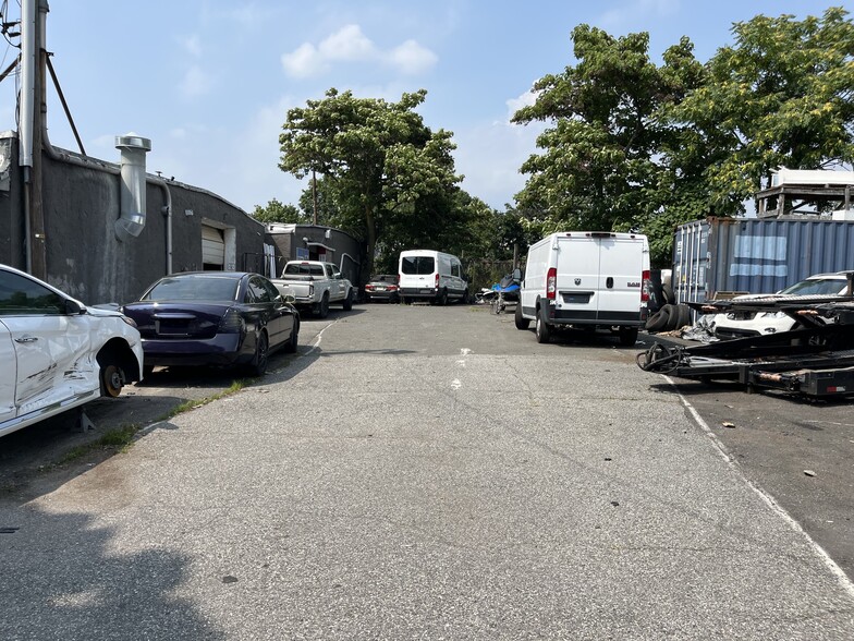 More Photos Of 807-821 E 24TH EAST 24TH St, Paterson Industrial For Sale