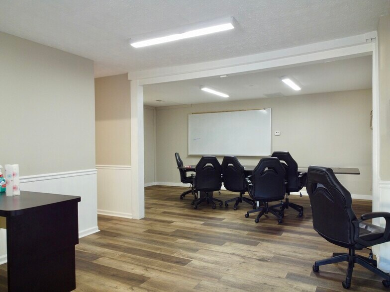 More Photos Of 2380 Rockaway Industrial Blvd, Conyers Light Distribution For Lease