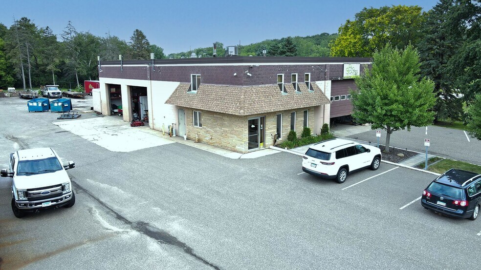 More Photos Of 3401 Highway 55, Eagan Warehouse For Lease
