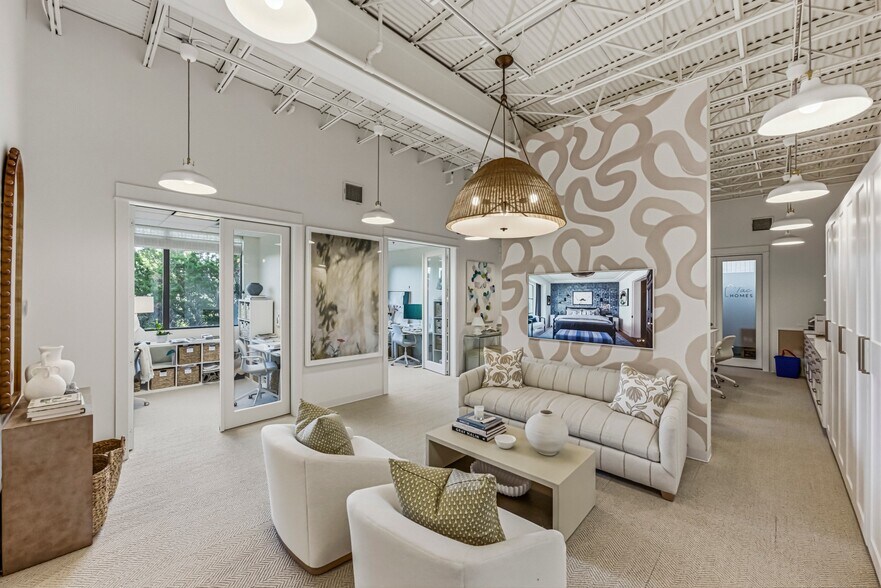 More Photos Of 7000 Bee Caves Rd, Austin Medical For Sale