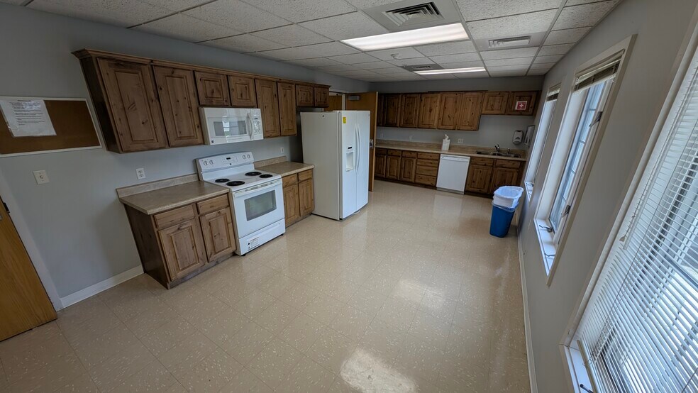 More Photos Of 2751-2761 W 9000 S, West Jordan Medical For Sale