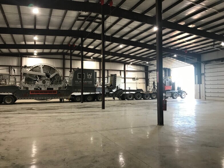 More Photos Of 210 US Highway 285, Pecos Warehouse For Sale