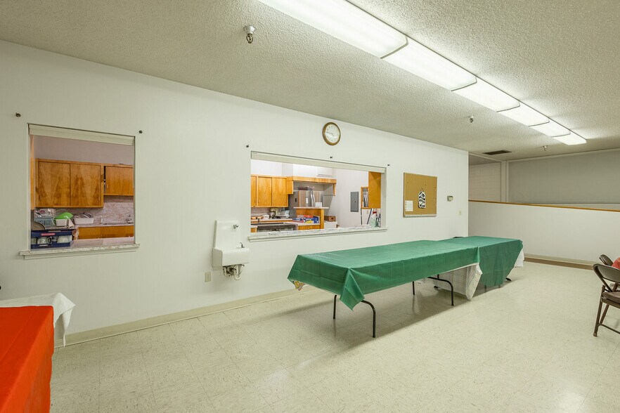 More Photos Of 408 N Garden St, Boise Religious Facility For Sale