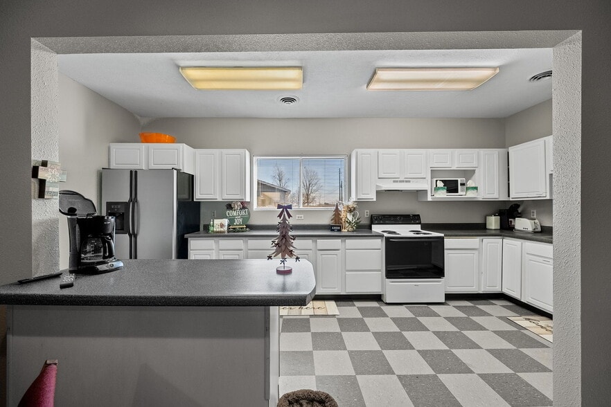 More Photos Of 25715 Highway 17, Waynesville Specialty For Sale