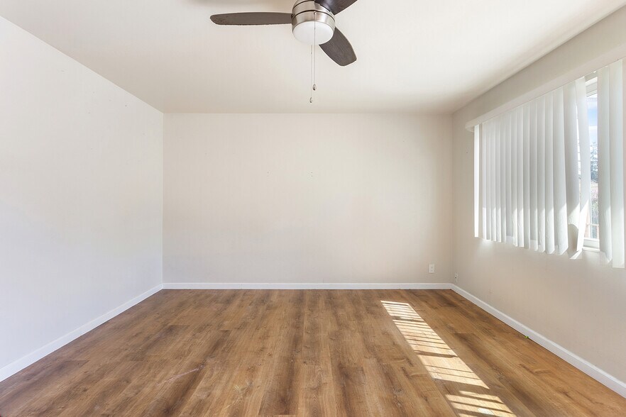 More Photos Of 951-955 Karol Way, San Leandro Apartments For Sale