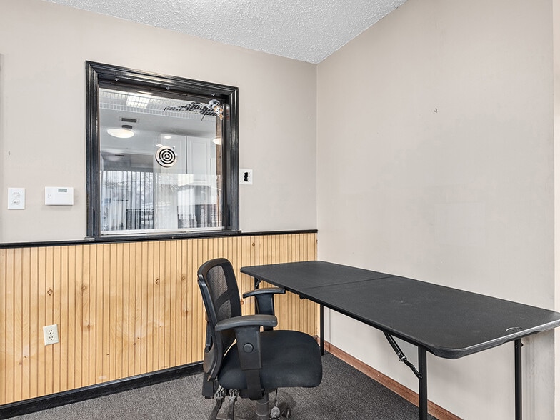 More Photos Of 1473 Patton Ave, Asheville Office For Sale