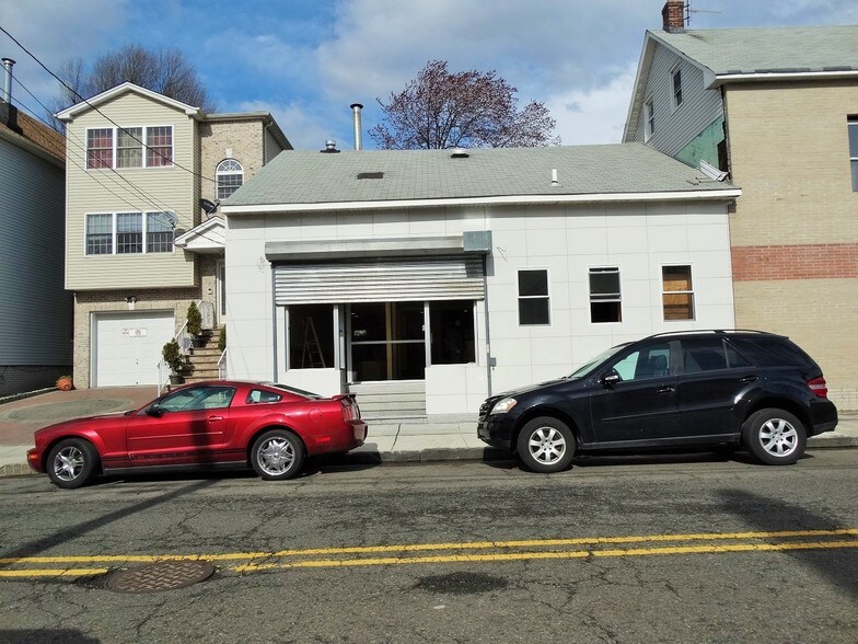 More Photos Of 62 4th St, Elizabeth Storefront Retail Residential For Sale