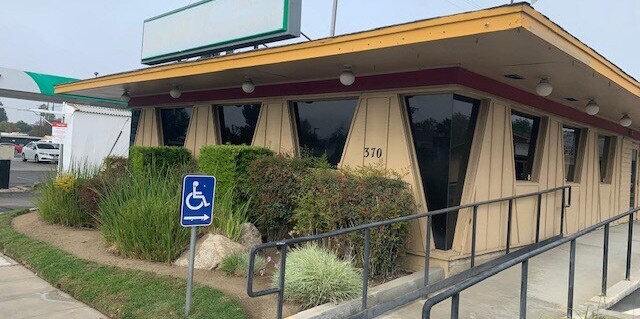 More Photos Of 5030-5048 N Maroa Ave, Fresno Unknown For Lease