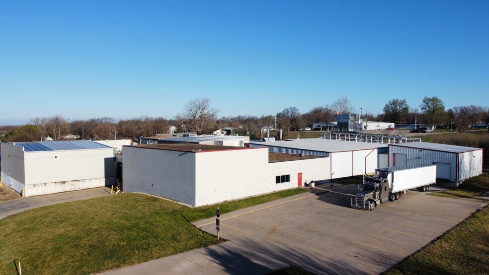 More Photos Of 404 Pacific St, Falls City Food Processing For Sale