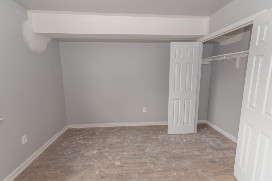 More Photos Of 4907-4921 Frederick Ave, Baltimore Apartments For Sale