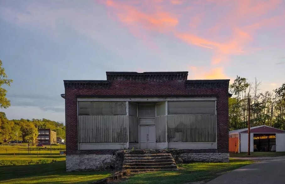 Primary Photo Of 0 Depot St, Slickville Warehouse For Sale