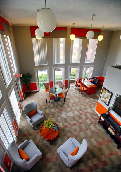 More Photos Of 8340 Indian Head Hwy, Fort Washington Apartments For Sale