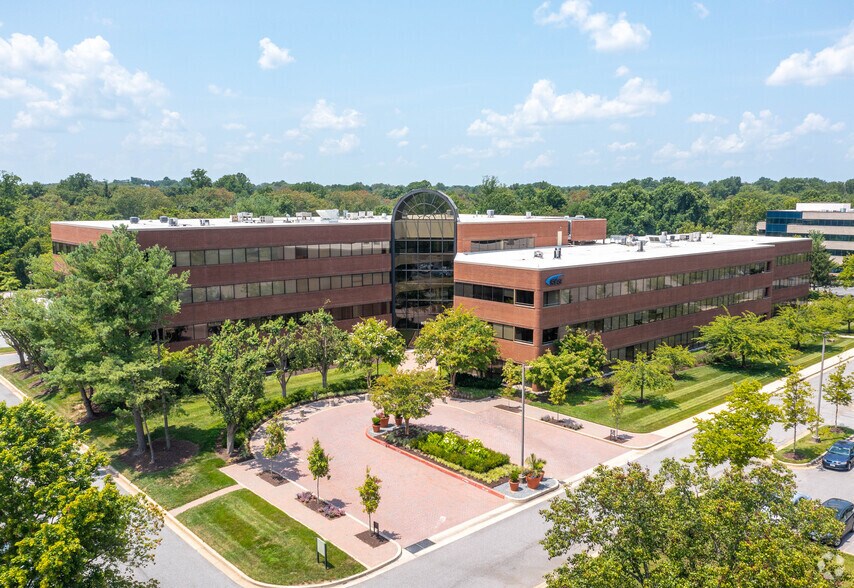 More Photos Of 9861 Broken Land Pky, Columbia Coworking Space