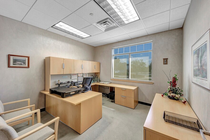 More Photos Of 900 W College Ave, Appleton Office For Lease