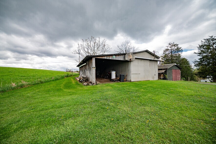 More Photos Of 967 Grafton Rd, Morgantown Land For Sale