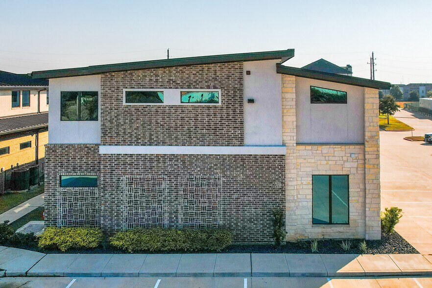 More Photos Of 21765 Merchants Way, Katy Healthcare For Sale