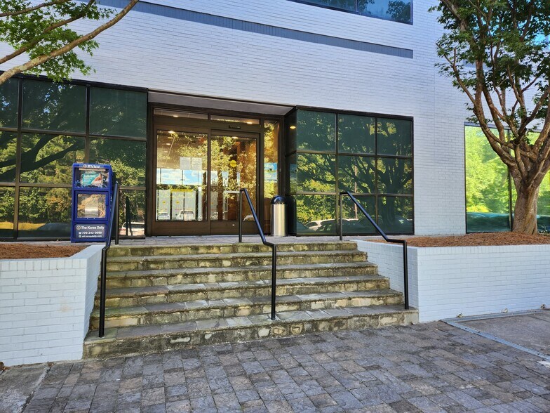 More Photos Of 2400 Pleasant Hill Rd, Duluth Office For Lease