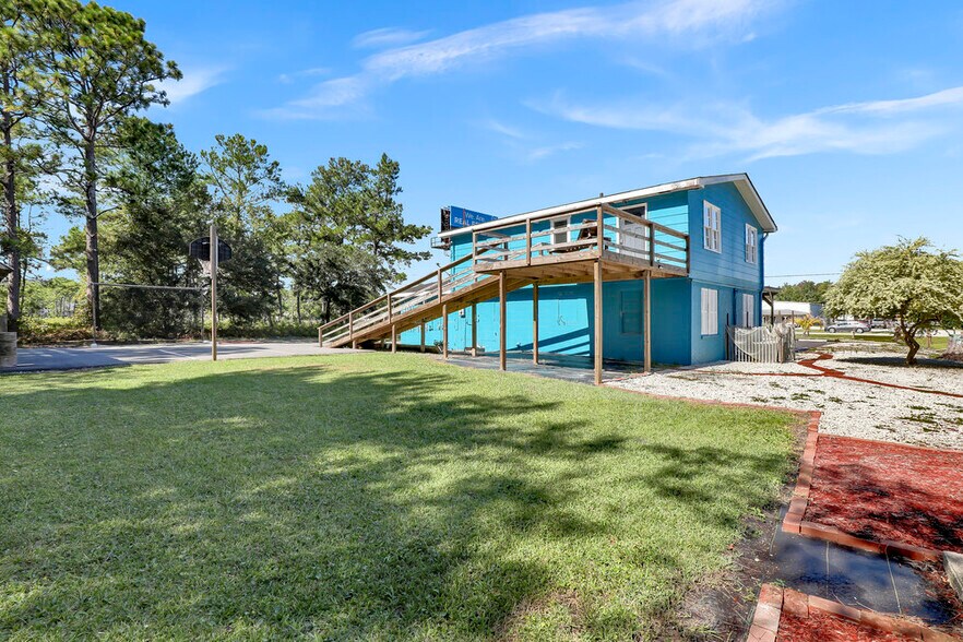 More Photos Of 892 Hwy 210, Holly Ridge Freestanding For Sale