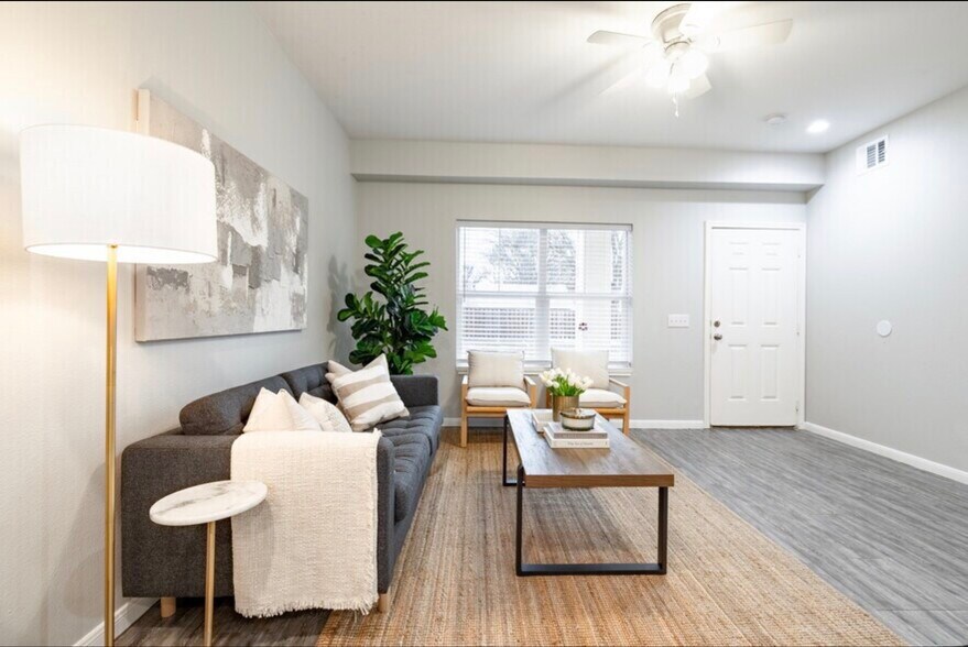 More Photos Of 600 E Marble St, Wylie Apartments For Sale