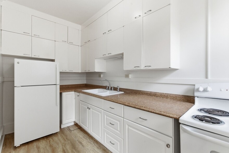 More Photos Of 507 S Howard St, Spokane Apartments For Sale