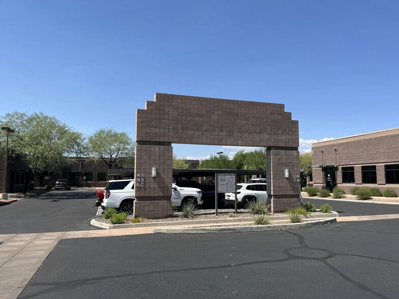 More Photos Of 42104 N Venture Dr, Anthem Medical For Sale