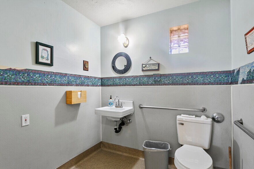 More Photos Of 7070 Palm Ave, Highland Specialty For Sale